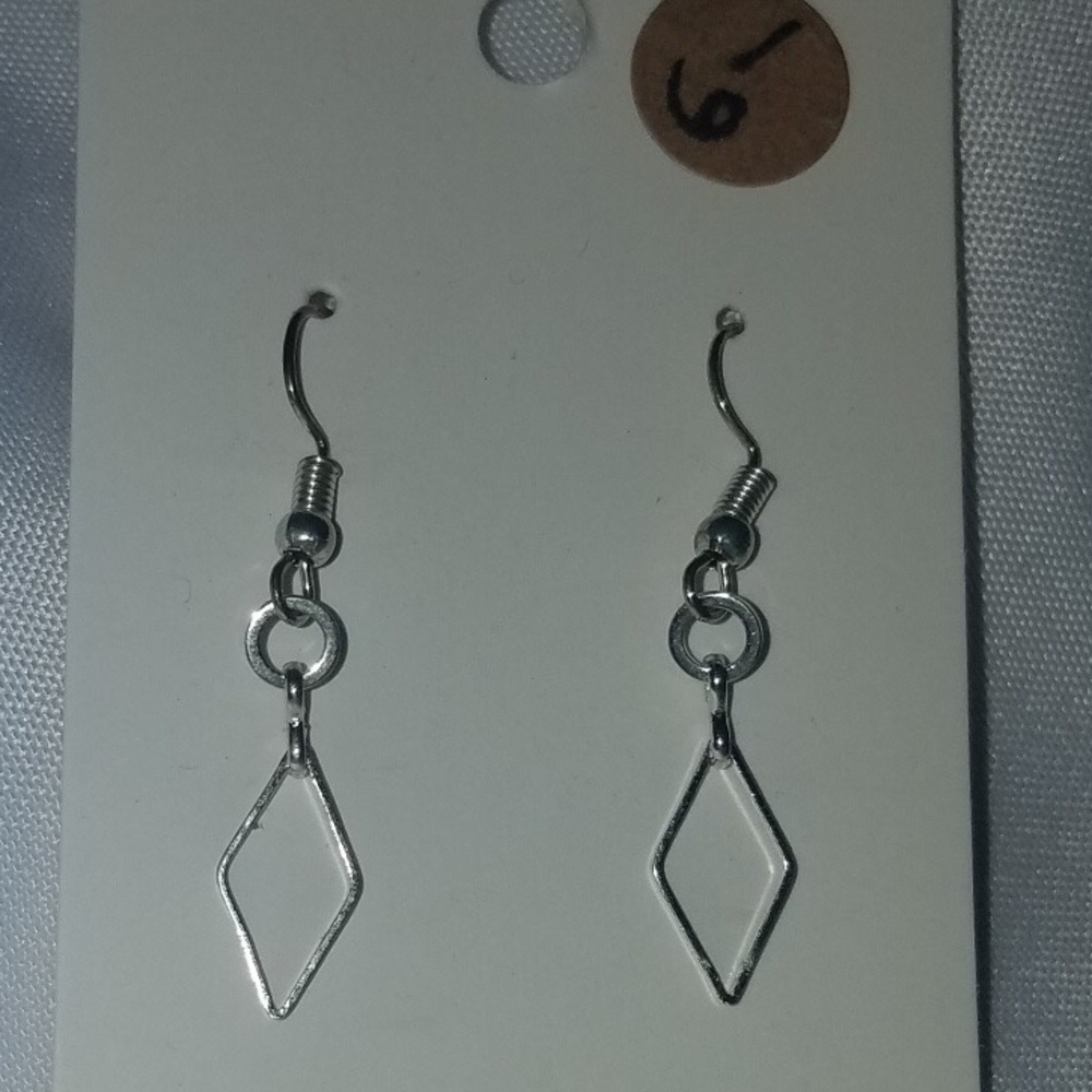 🖤 Modern Cute Earrings